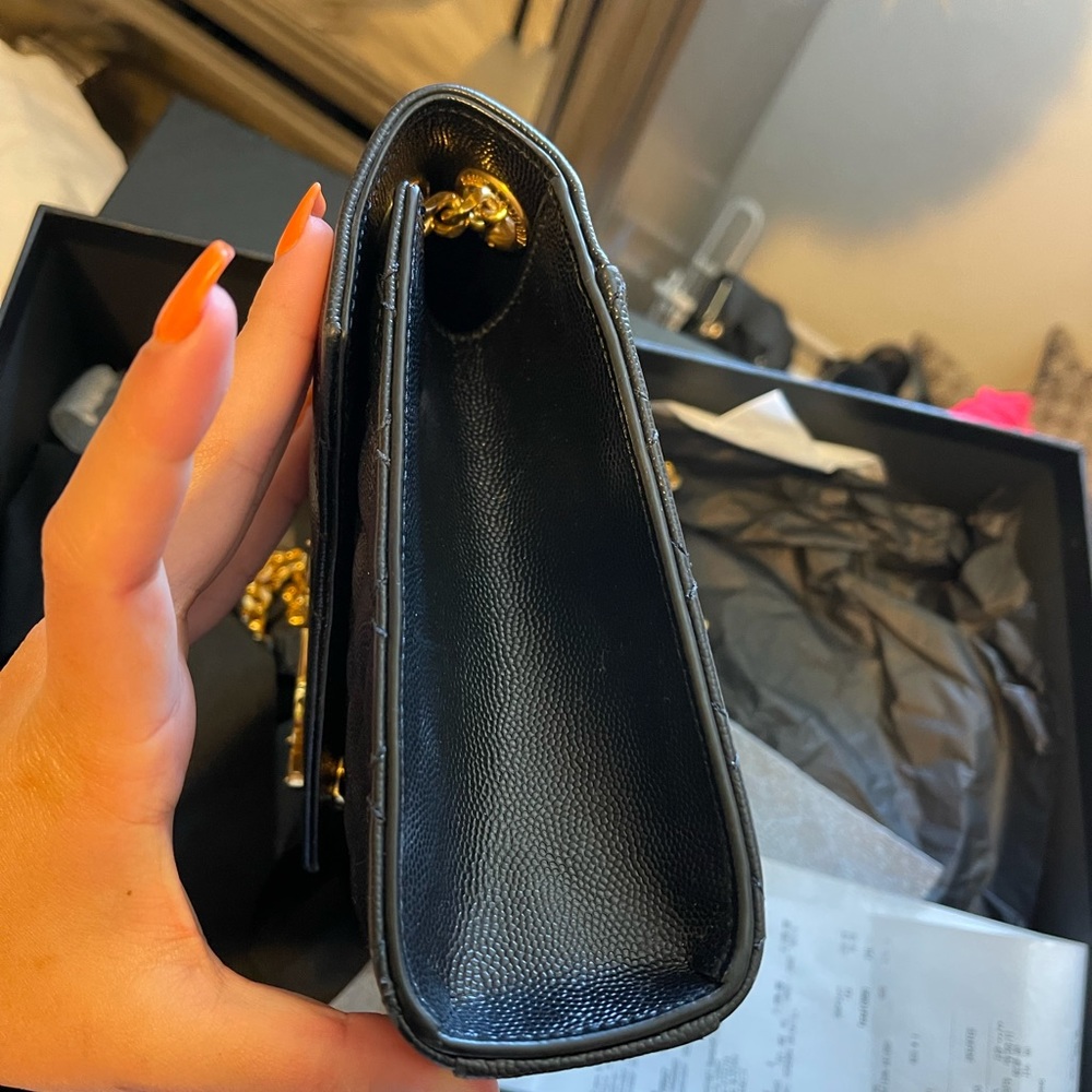 YSL ENVELOPE MEDIUM BAG IN MIX MATELASSÉ GRAIN DE POUDRE EMBOSSED LEATHER - Picture 3 of 5